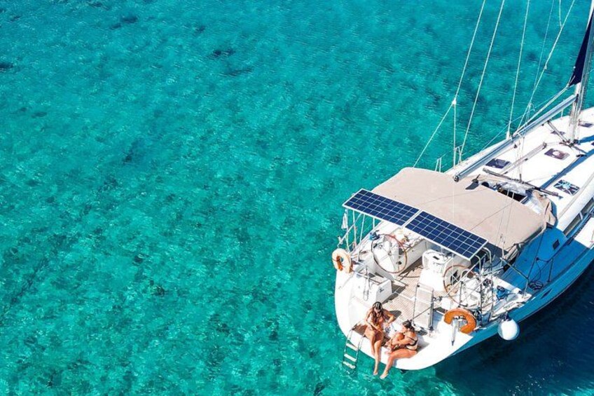 Dia Island Sailing Cruise with Meal and Water Activities 5