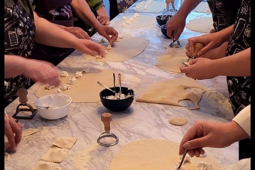 Authentic Pasta & Pizza Cooking Class with Sorrento Coast Pickup 5