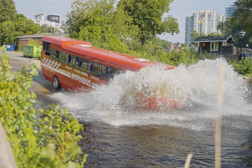 Ottawa City Tour by Land and Water 4