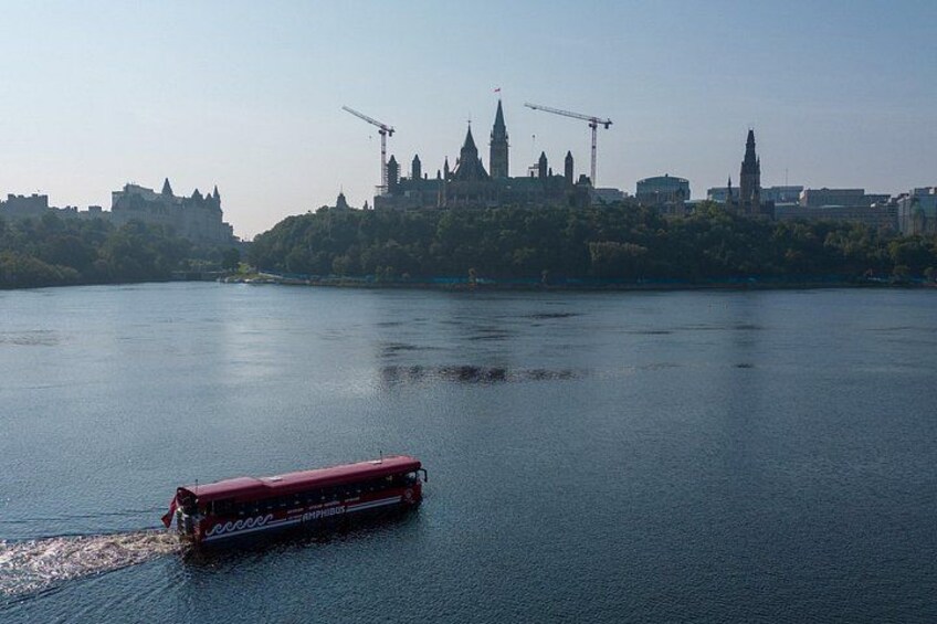 Ottawa City Tour by Land and Water 3