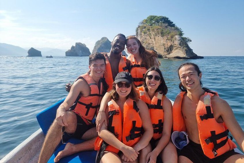 Boat and Snorkel Tour to 5 Islands of Los Arcos 5