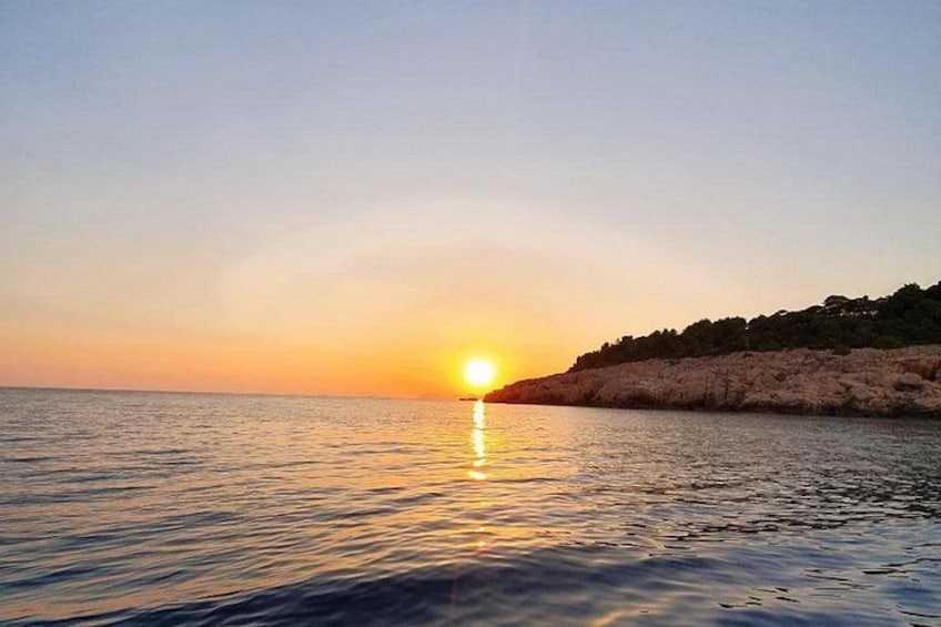 Dubrovnik Romantic Sunset Cruise 3