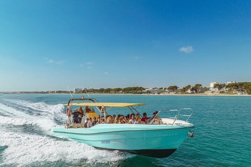 Enjoy crystal clear waters for 2 hours 2