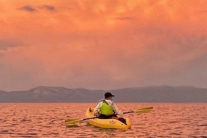 Sunset Kayak Tour in Tahoe City 3