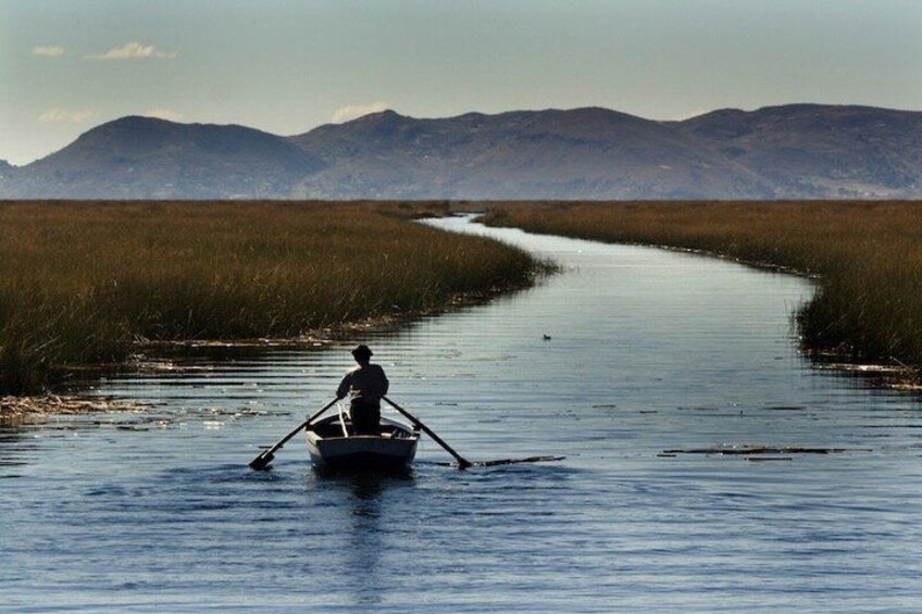Full Day Lake Titicaca Tour to Uros and Taquile Islands 3