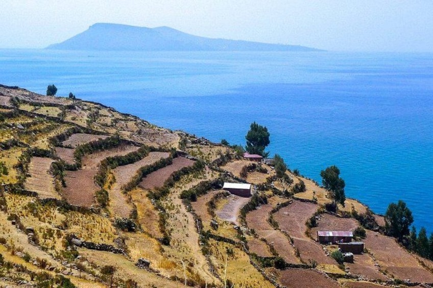 Full Day Lake Titicaca Tour to Uros and Taquile Islands 3
