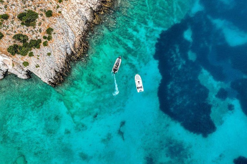 Private VIP Boat Tours in Cyclades 3