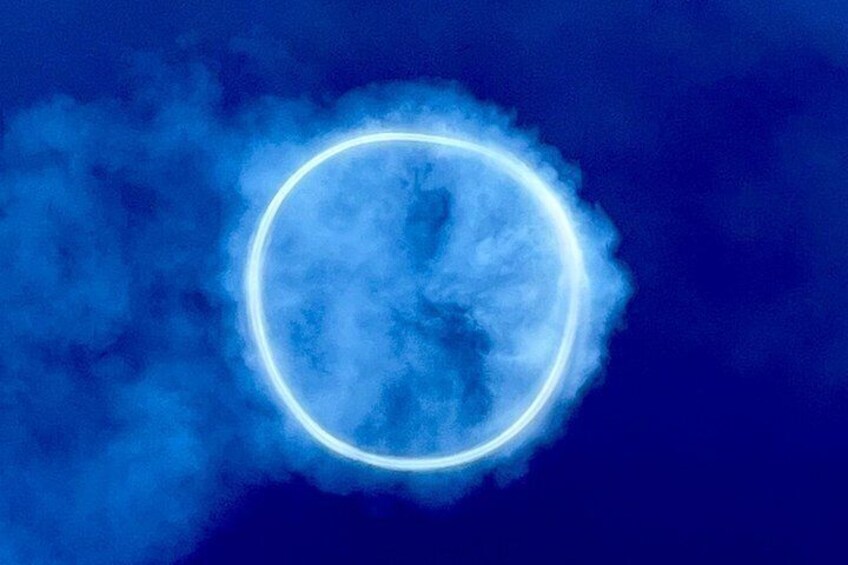 Volcanic vortex ring 3