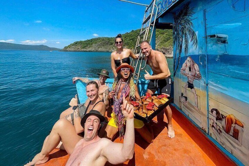 Coral Reef Snorkeling and Floating Bar Party from Nha Trang 5