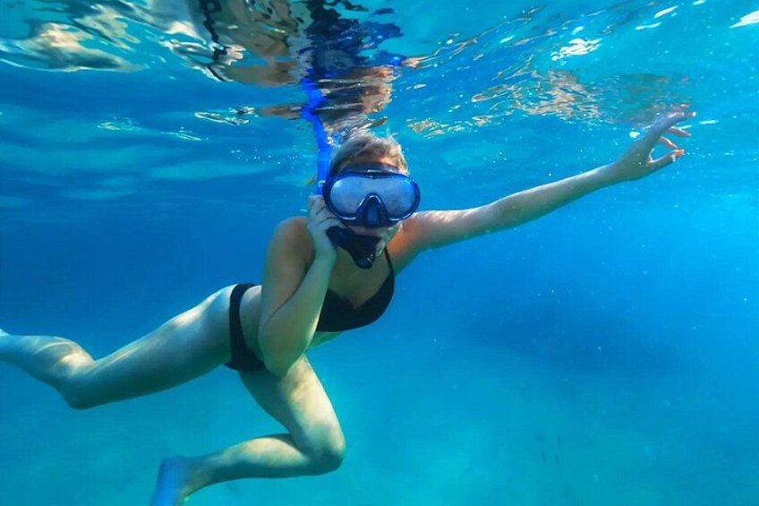 Snorkeling in the blues 4
