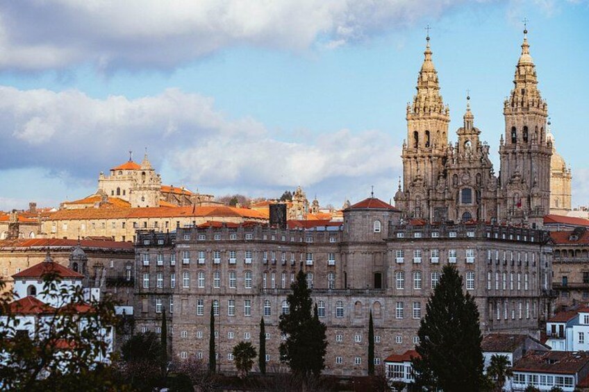 Santiago de Compostela Quest: The Pilgrim's Old Town 1