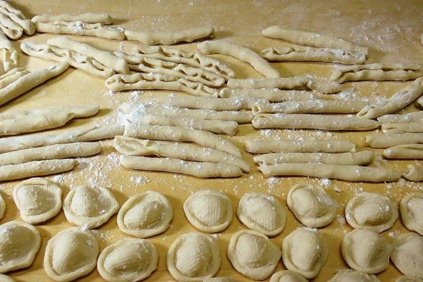 Orecchiette and macaroni 5