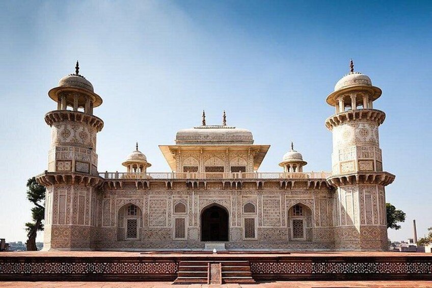 Agra: Taj Mahal, Agra Fort and Baby Taj Private Tour by Tuk-Tuk 4