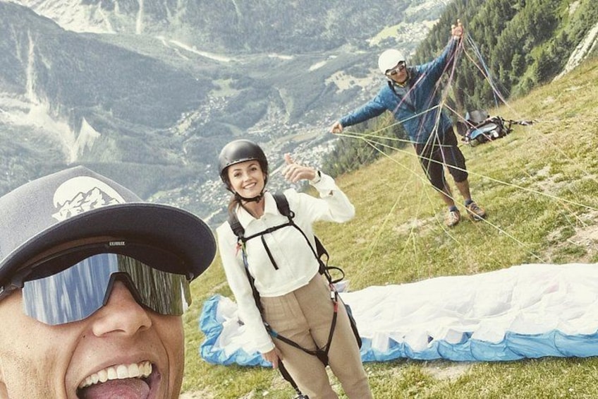 Nicoline exited for her first flight in Chamonix! 5
