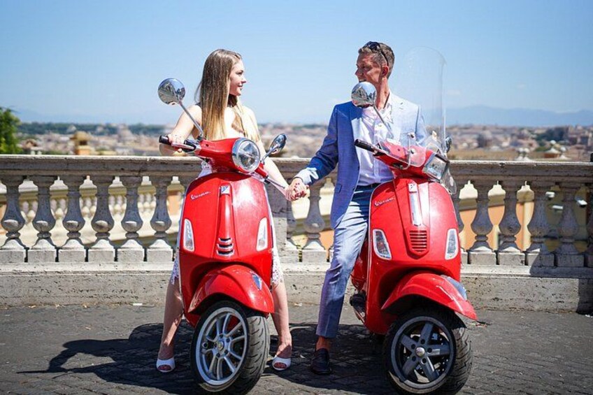 Rome Vespa Scooter Tour with Professional Photographer 5