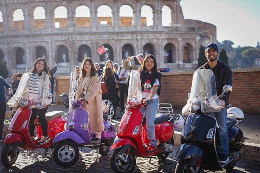 Rome Vespa Scooter Tour with Professional Photographer 4