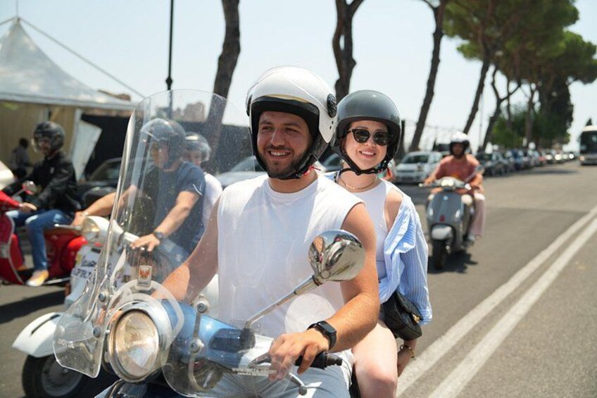 Rome Vespa Scooter Tour with Professional Photographer 2