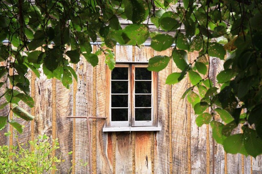 Heritage buildings Permission to use for Viator Hahndorf Walking Tour listing. 3