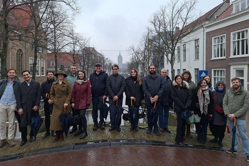 Large group in front of Oude Delft 4