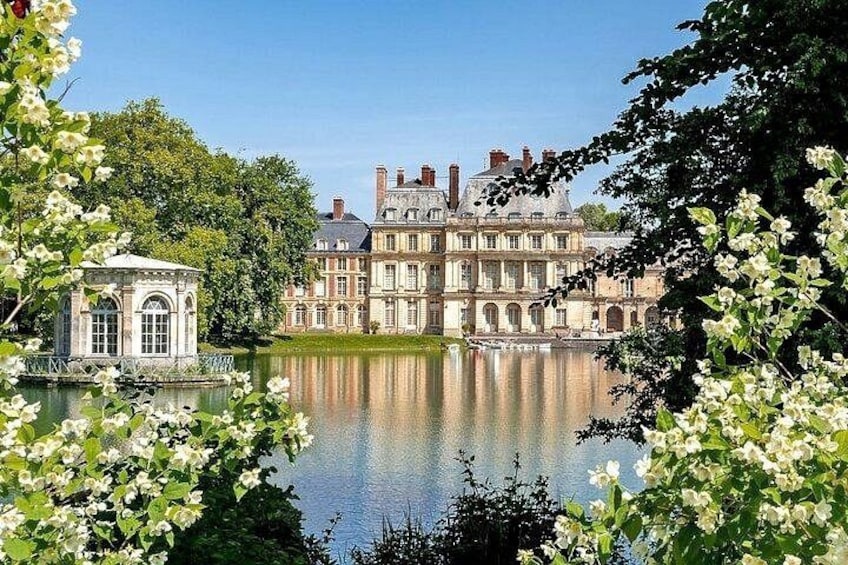Fontainebleau & Barbizon Half-Day Trip from Paris with Entry 2
