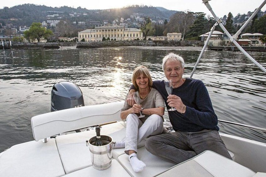 2 Hours and 30 Minutes Private Tour Lake Como 2
