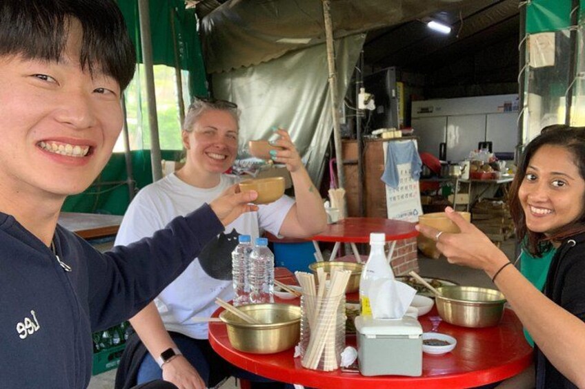 At the stall(In Korean "Pocha") 2