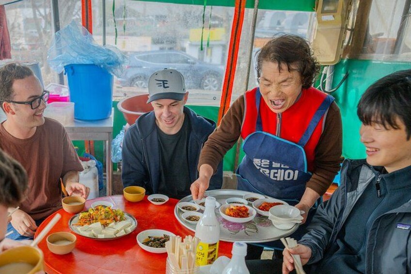 4-Hours Hiking and Tasting Rice Wine in the Mountain of Busan 3