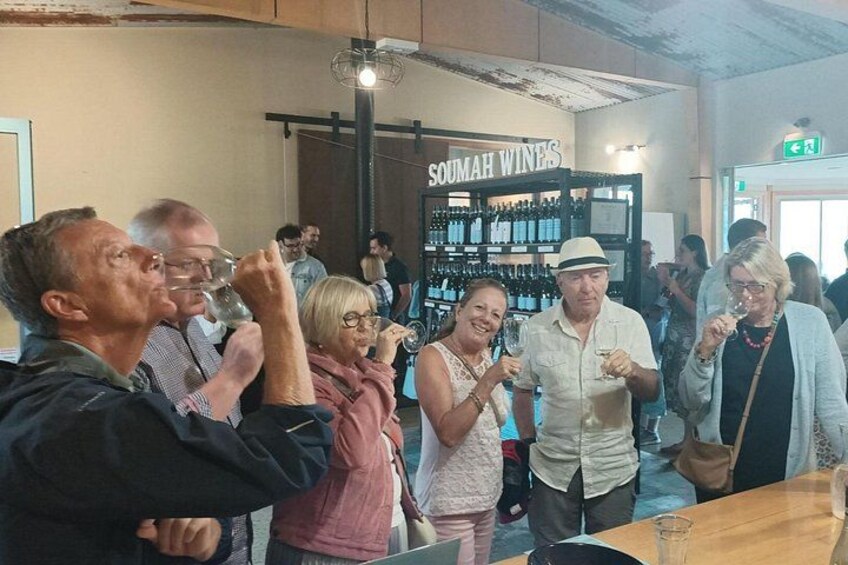 Yarra Valley Daily Public Group Wine Tour 2
