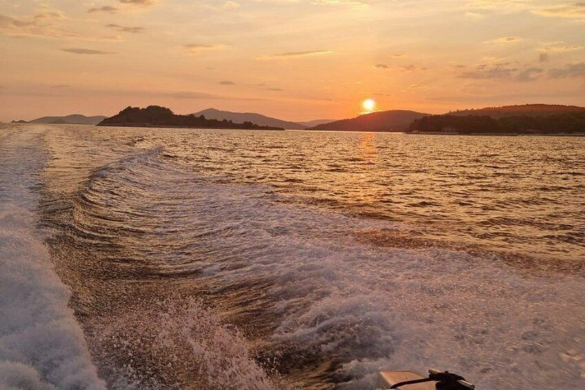 Sunset Tour from Split with Wine Included 4