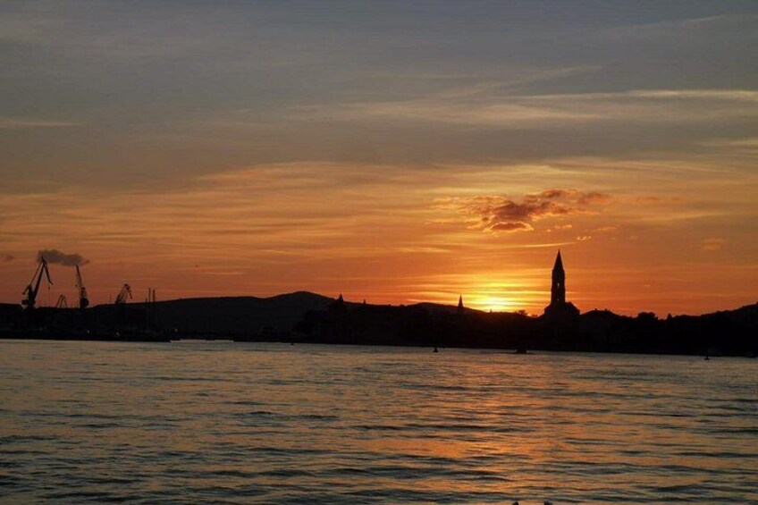 Sunset Tour from Split with Wine Included 2
