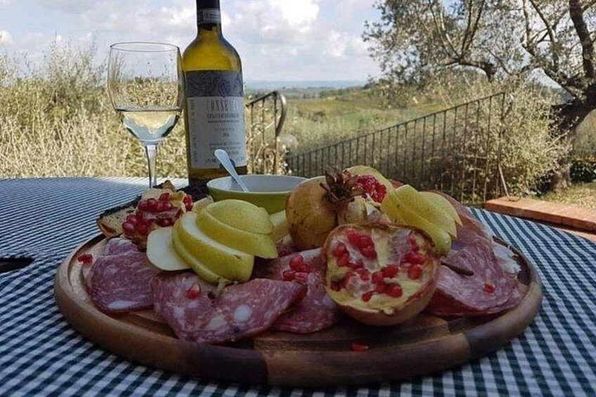 Wine Tour with Lunch and Wine Tasting 5