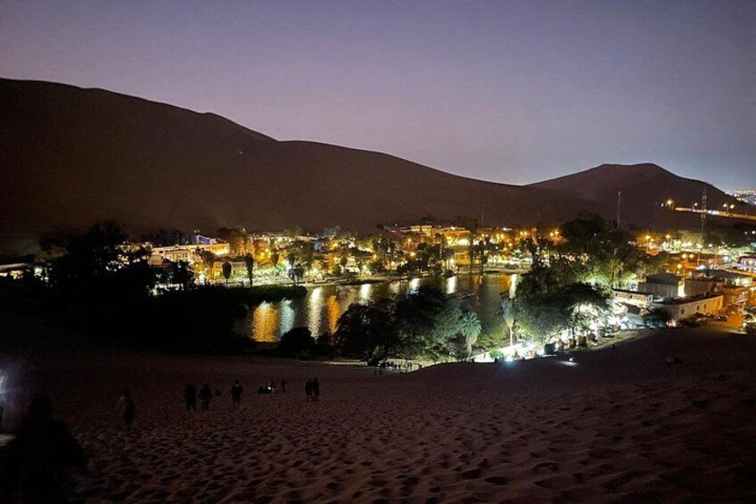 Huacachina at night 4