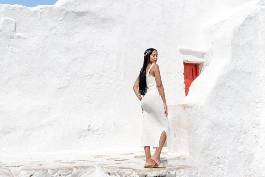 Mykonos Photoshoot With Personal Photographer 2