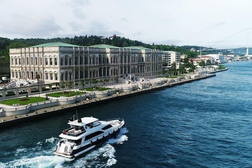 Velena Travel Bosphorus Yacht Cruise 2