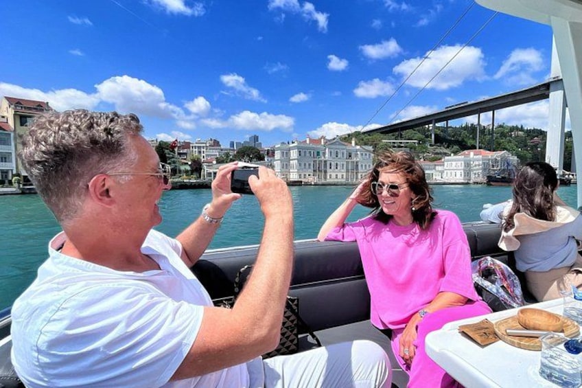 Velena Travel Bosphorus Yacht Cruise 1
