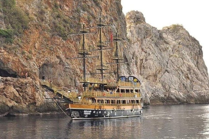 Alanya All Inclusive Pirate Boat Trip With Hotel Transfer 3