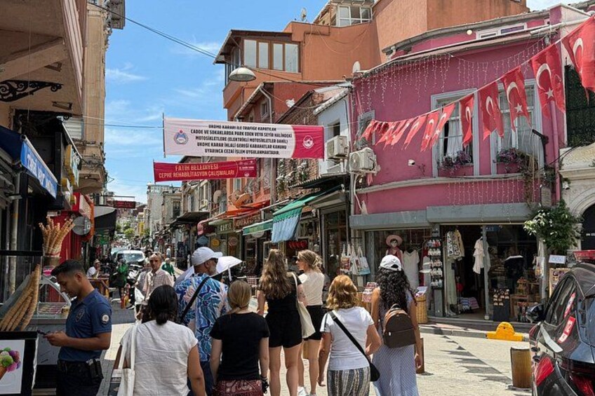 Half day Fener-Balat Walking Tour in Istanbul 4