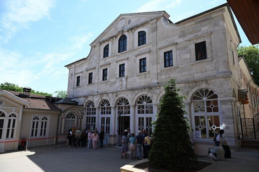 Half day Fener-Balat Walking Tour in Istanbul 4