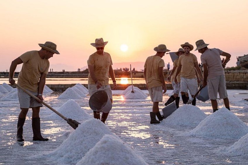 Guided tour of the salt pans of Trapani and the Salt Museum 4
