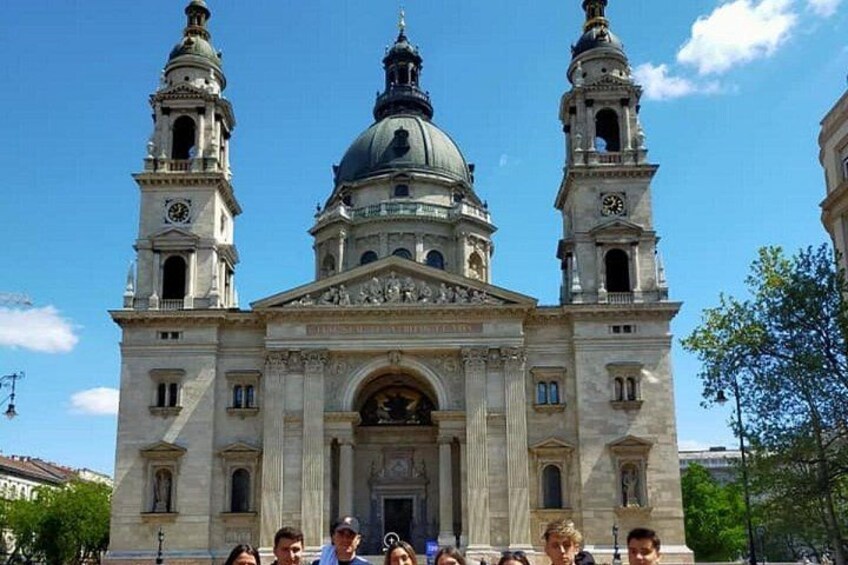 Free Tour Budapest Essential in Spanish 2