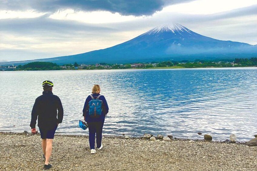 Lake Kawaguchi Explorer: E-Bike Guided Tour 2