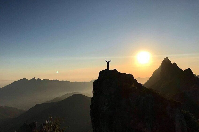 Sunrise in the M with a view of Cerro de la Silla 3
