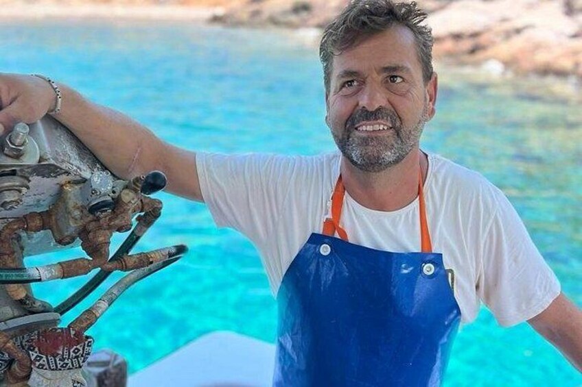 Full-Day Fishing and Boating Experience in Hydra 5