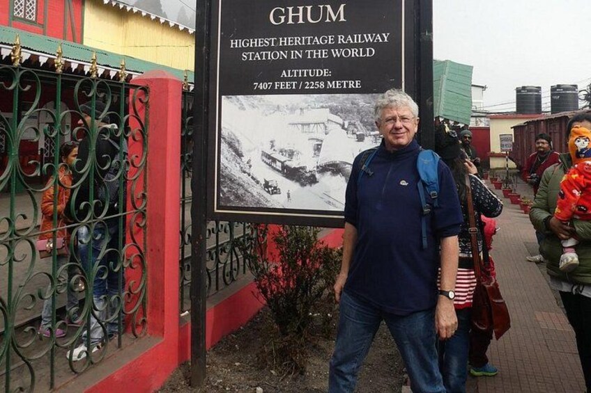 Colonial Heritage Walking Tour in Darjeeling 2
