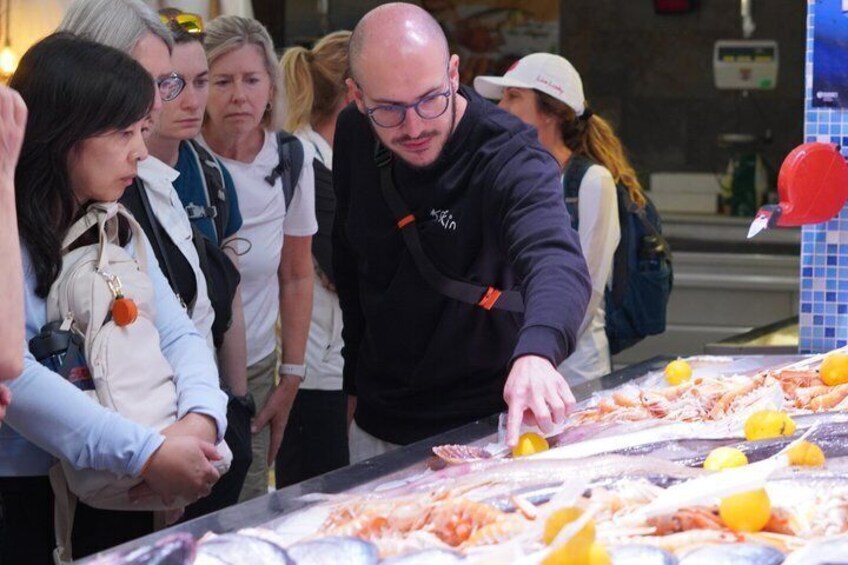 Basque Cooking Experience: Market Tour & Hands-On Class English 1