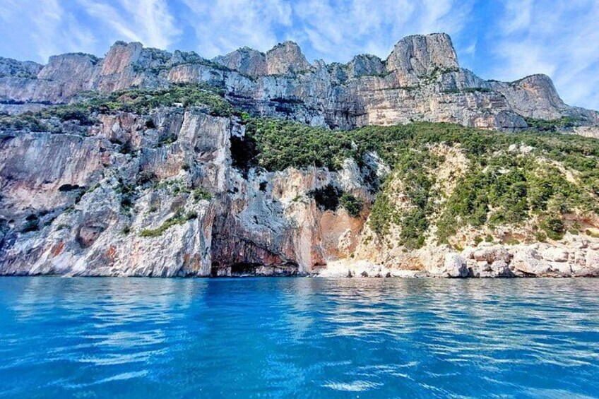 From Cala Gonone: Dinghy trip in the Gulf of Orosei 4