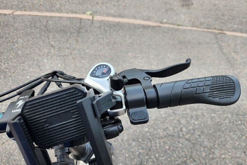E-Bike rental / Self-Guided tour to Seurasaari 2