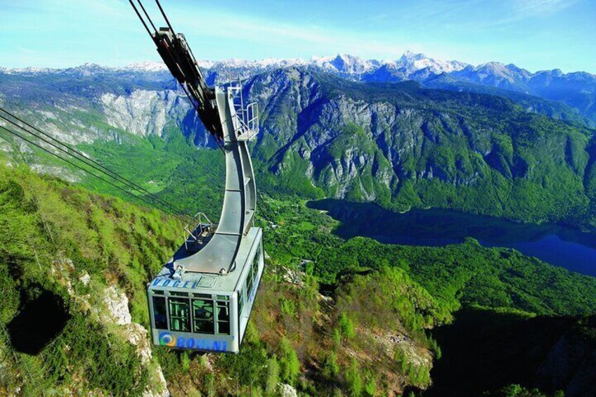 8-Hour Lake Bled, Lake Bohinj and Waterfall Savica Tour