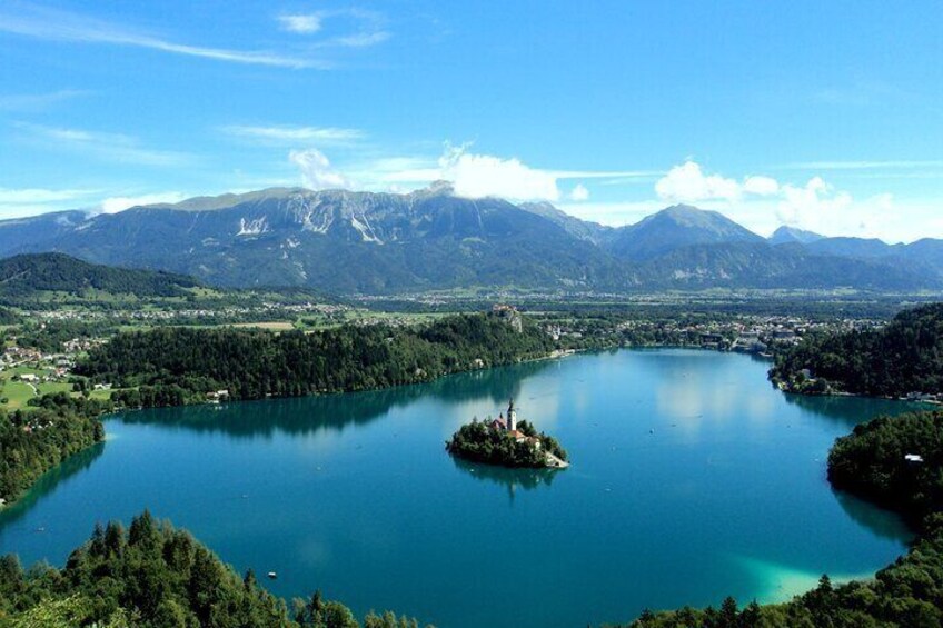 8-Hour Lake Bled, Lake Bohinj and Waterfall Savica Tour