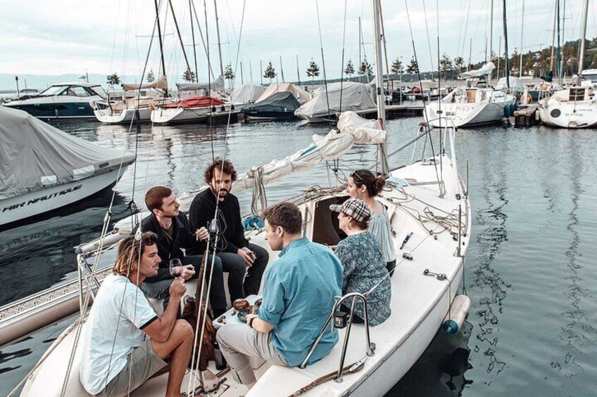 Private Sailing Cruise on Lake Geneva with an experienced captain 3
